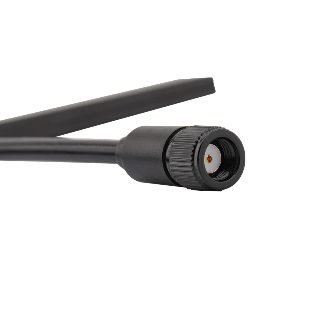 RM_DUALBAND_2G4_900_8 RM_DUALBAND_2G4_900_8