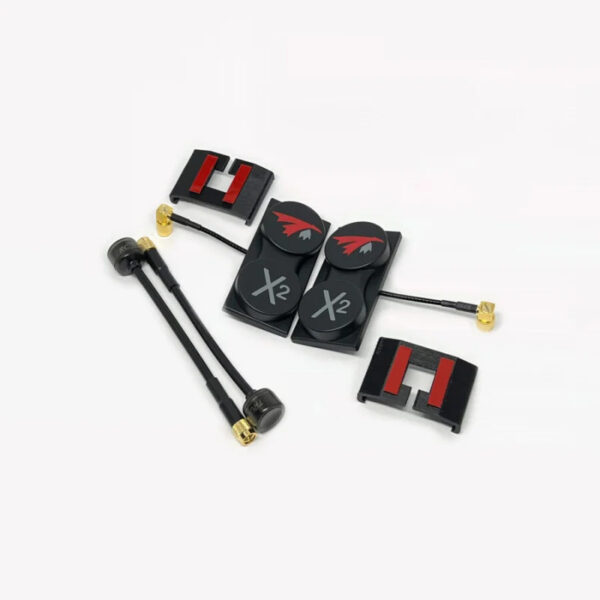 TrueRC X2-AIR 5.8 MK II RHCP Combo Core for HDZero goggles with two patches, two CORE omni antennas and mounts